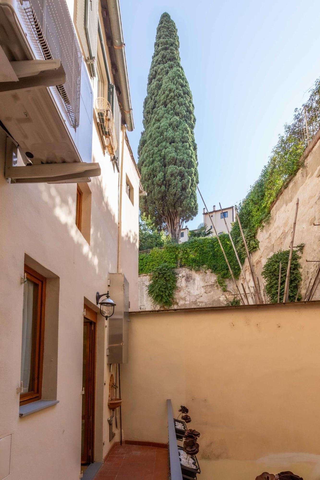 Appartamento Palazzo Bardi Apartments N 2 Florence Buitenkant foto